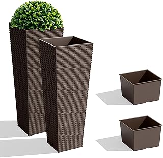 Wicker planter